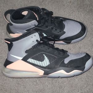 JORDAN MARS 270. Size 10